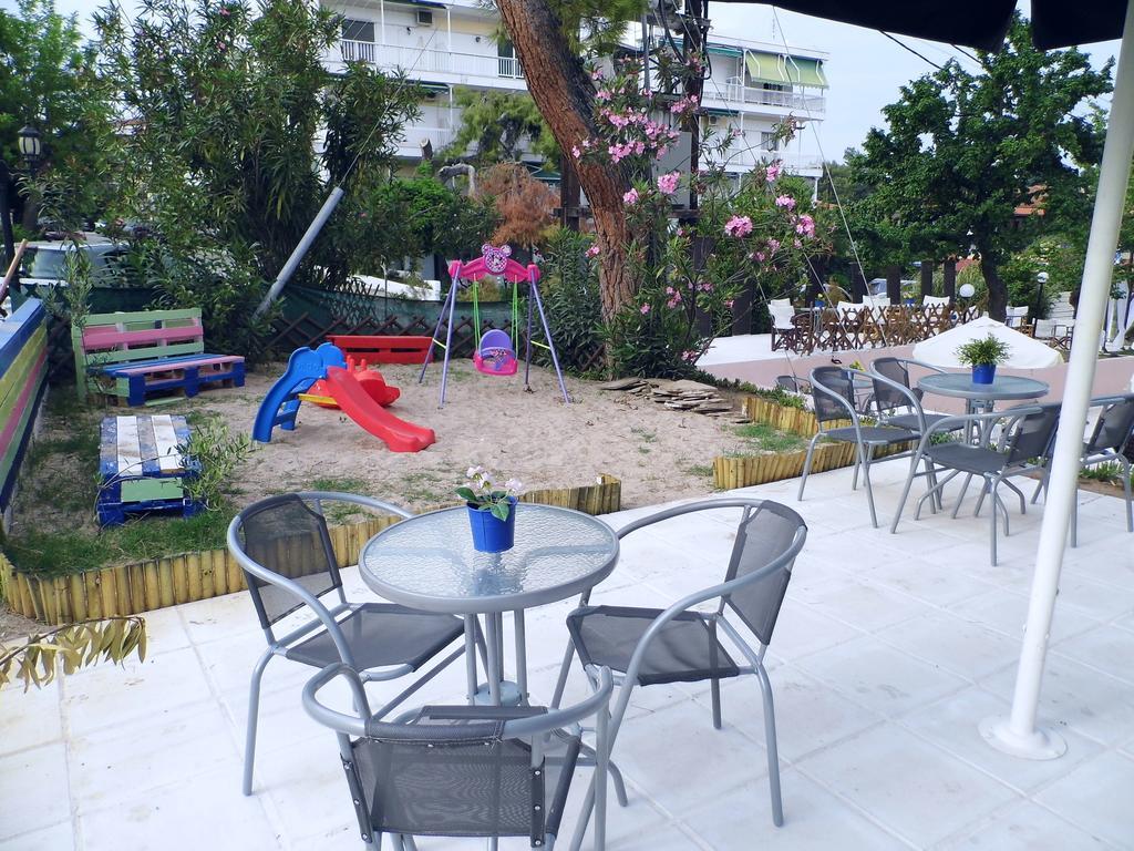 Golden Beach Hotel เมตามอร์โฟซี ภายนอก รูปภาพ