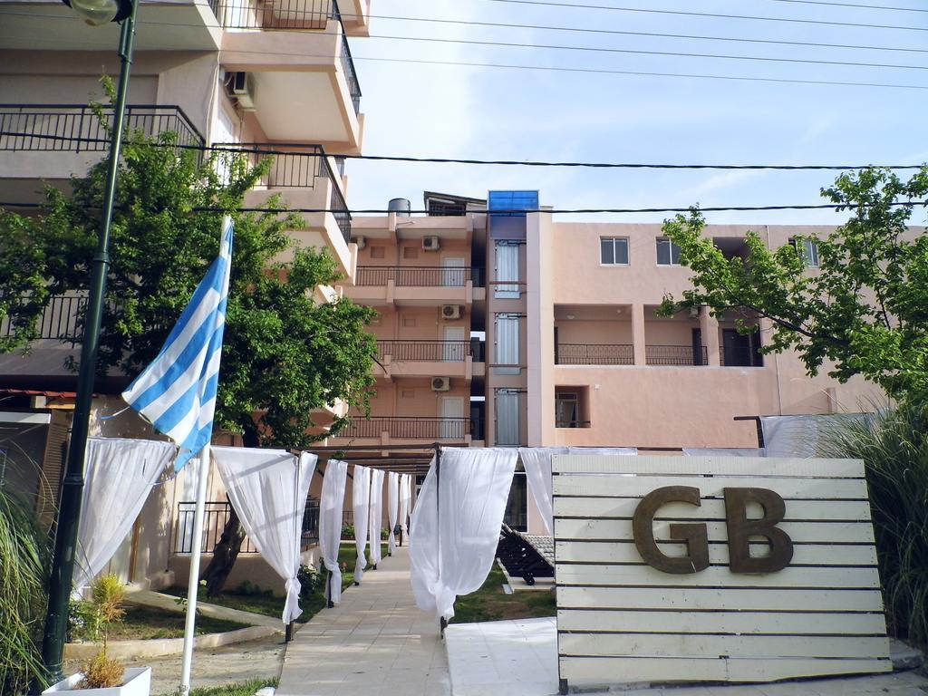 Golden Beach Hotel เมตามอร์โฟซี ภายนอก รูปภาพ