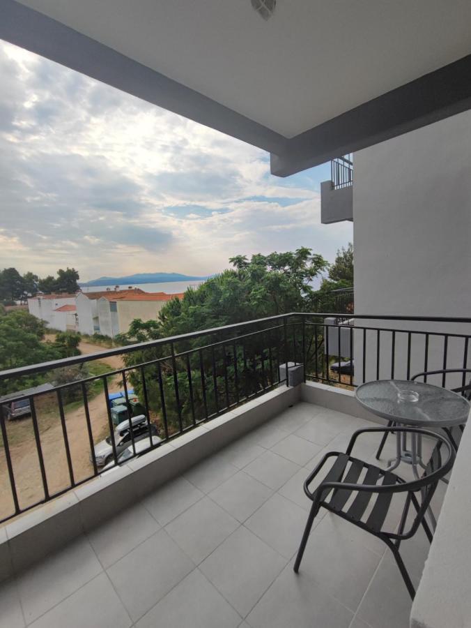 Golden Beach Hotel เมตามอร์โฟซี ภายนอก รูปภาพ