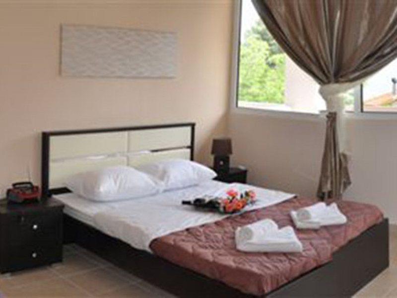 Golden Beach Hotel เมตามอร์โฟซี ภายนอก รูปภาพ