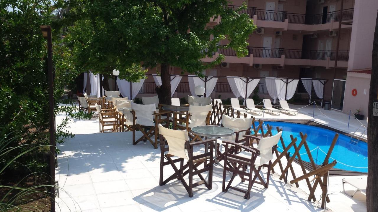 Golden Beach Hotel เมตามอร์โฟซี ภายนอก รูปภาพ