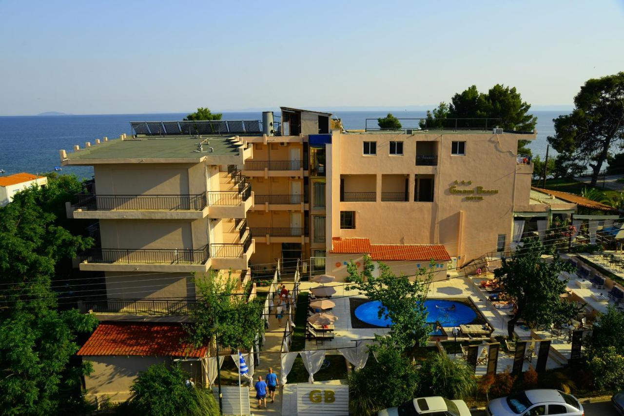 Golden Beach Hotel เมตามอร์โฟซี ภายนอก รูปภาพ